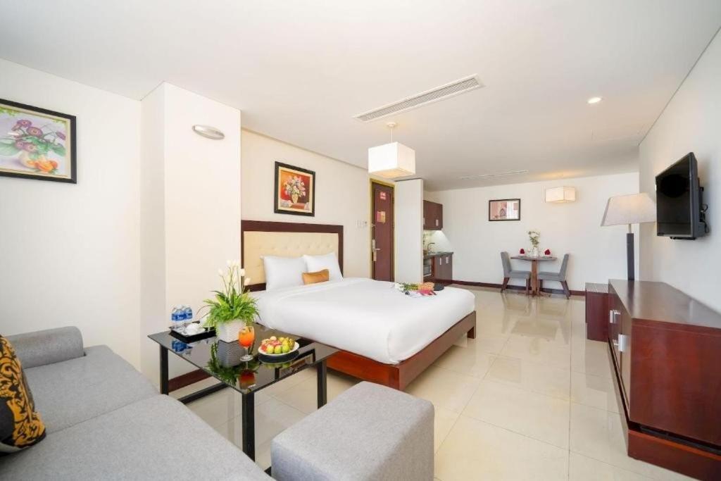 Gemma Hotel & Apartment Near Dragon Bridge Da Nang Exterior photo